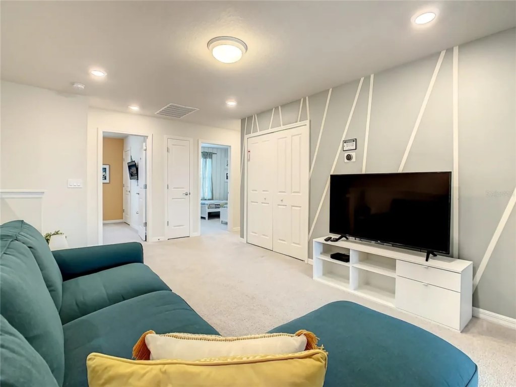 5 bedroom vacation townhouse at Windsor Island Resort - Image 19