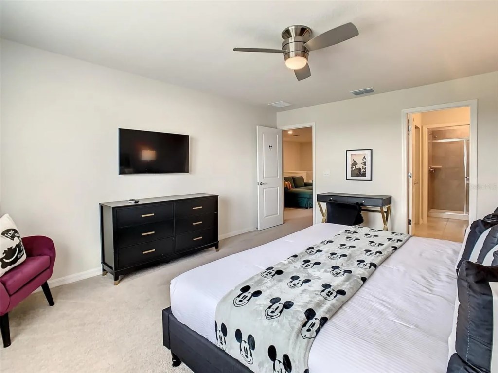 5 bedroom vacation townhouse at Windsor Island Resort - Image 27