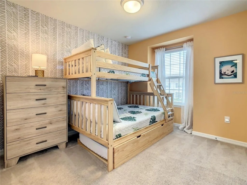 5 bedroom vacation townhouse at Windsor Island Resort - Image 28