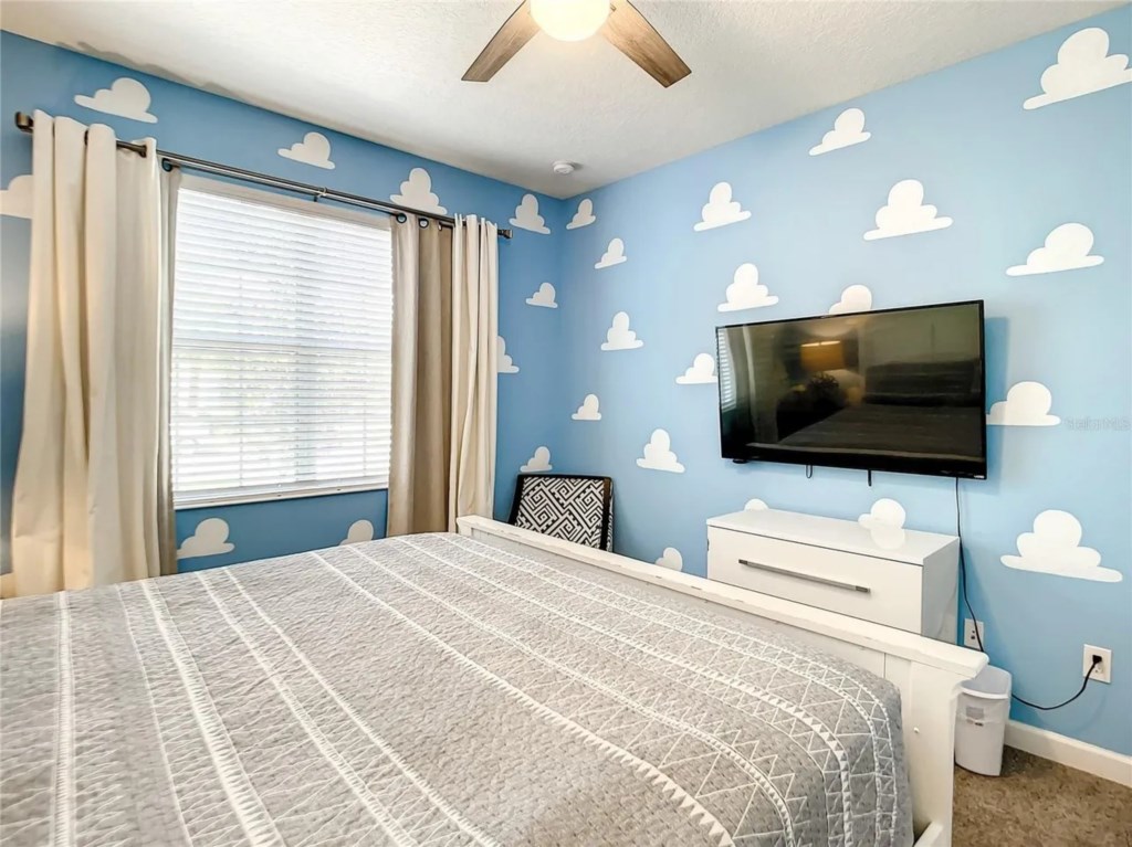 6 bedroom vacation house at Storey Lake - Image 30