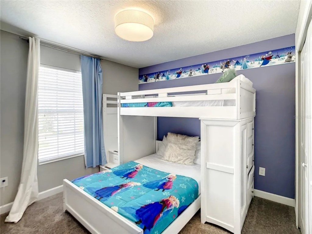 6 bedroom vacation house at Storey Lake - Image 31