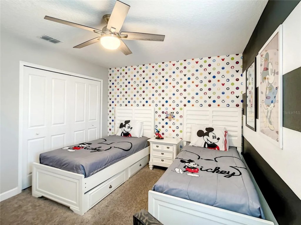 6 bedroom vacation house at Storey Lake - Image 38