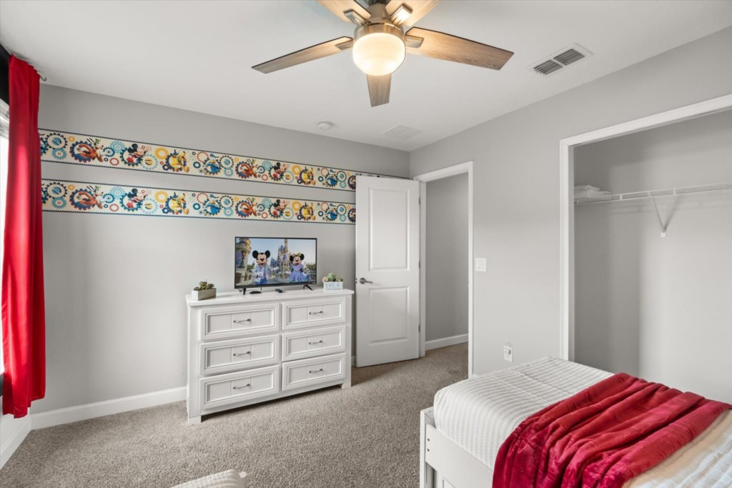 6 bedroom vacation house at Storey Lake - Image 24