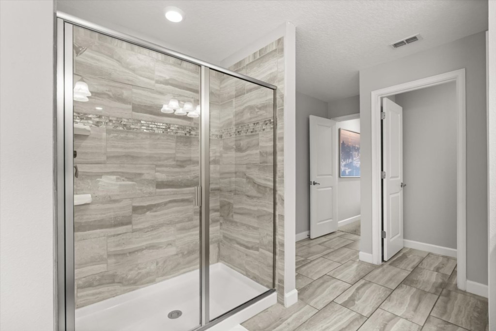 6 bedroom vacation house at Storey Lake - Image 29