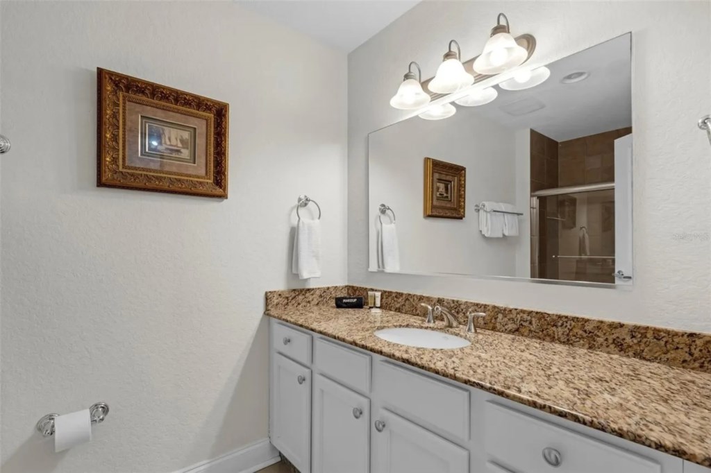 3 bedroom vacation townhouse at Reunion - Image 24