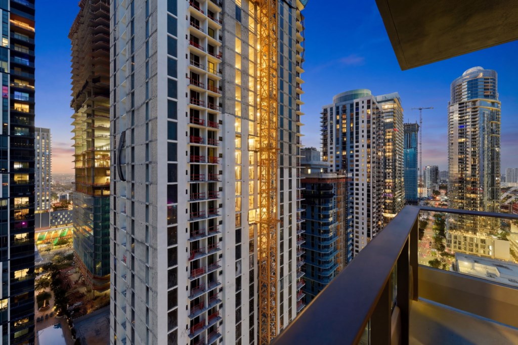 1 bedroom vacation apartment at 501 First Residence - Image 24