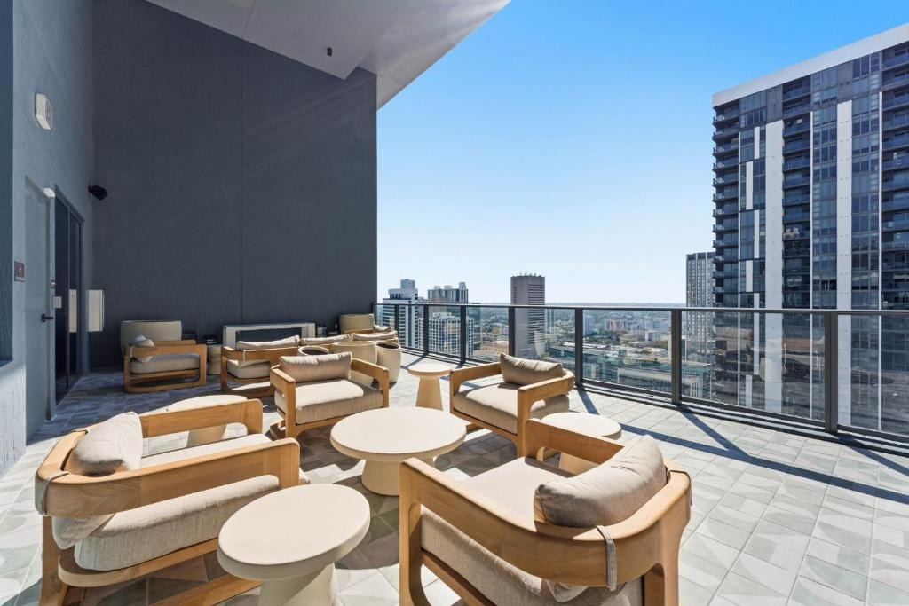 1 bedroom vacation apartment at 501 First Residence - Image 44