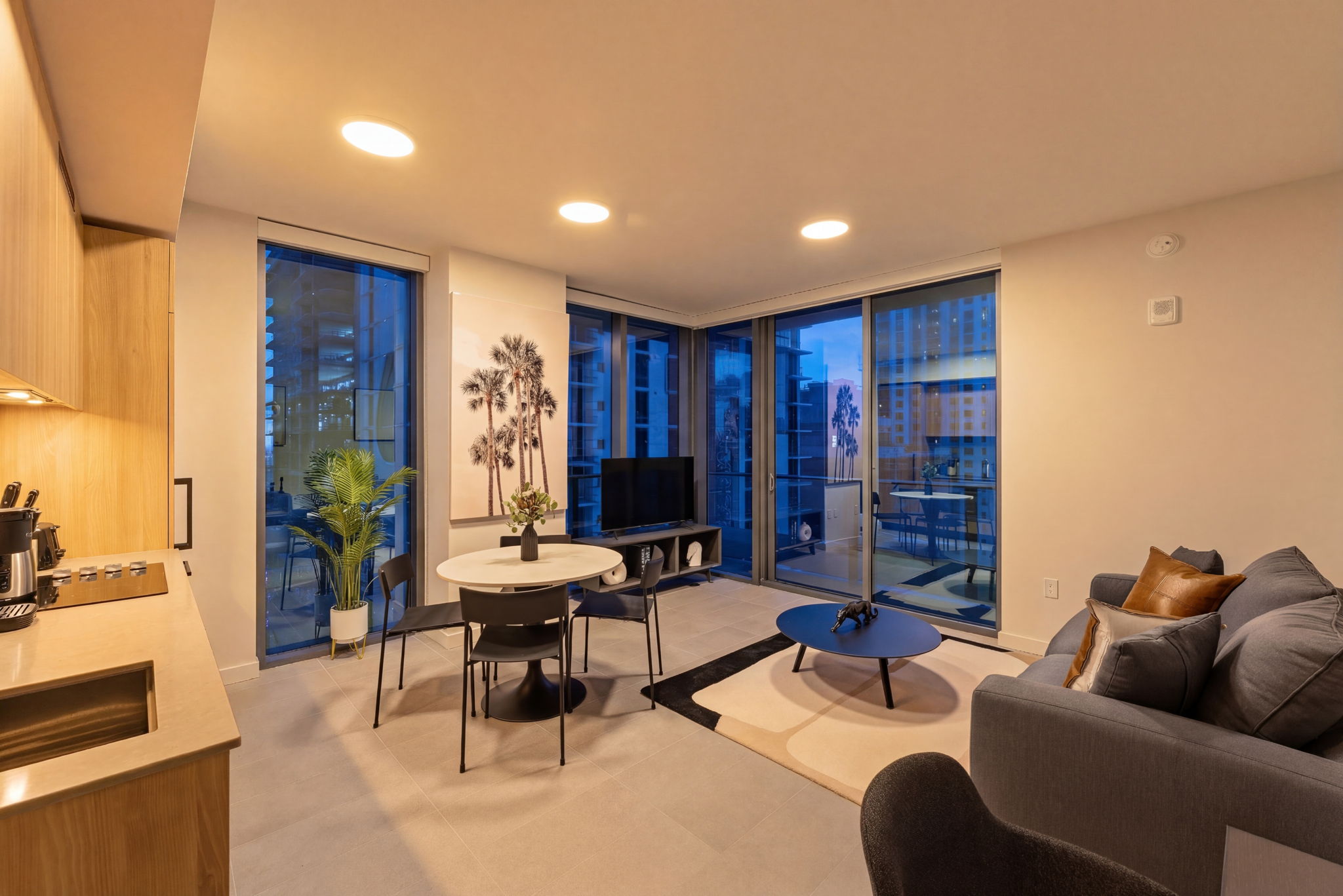 1 bedroom vacation apartment at 501 First Residence - Image 2