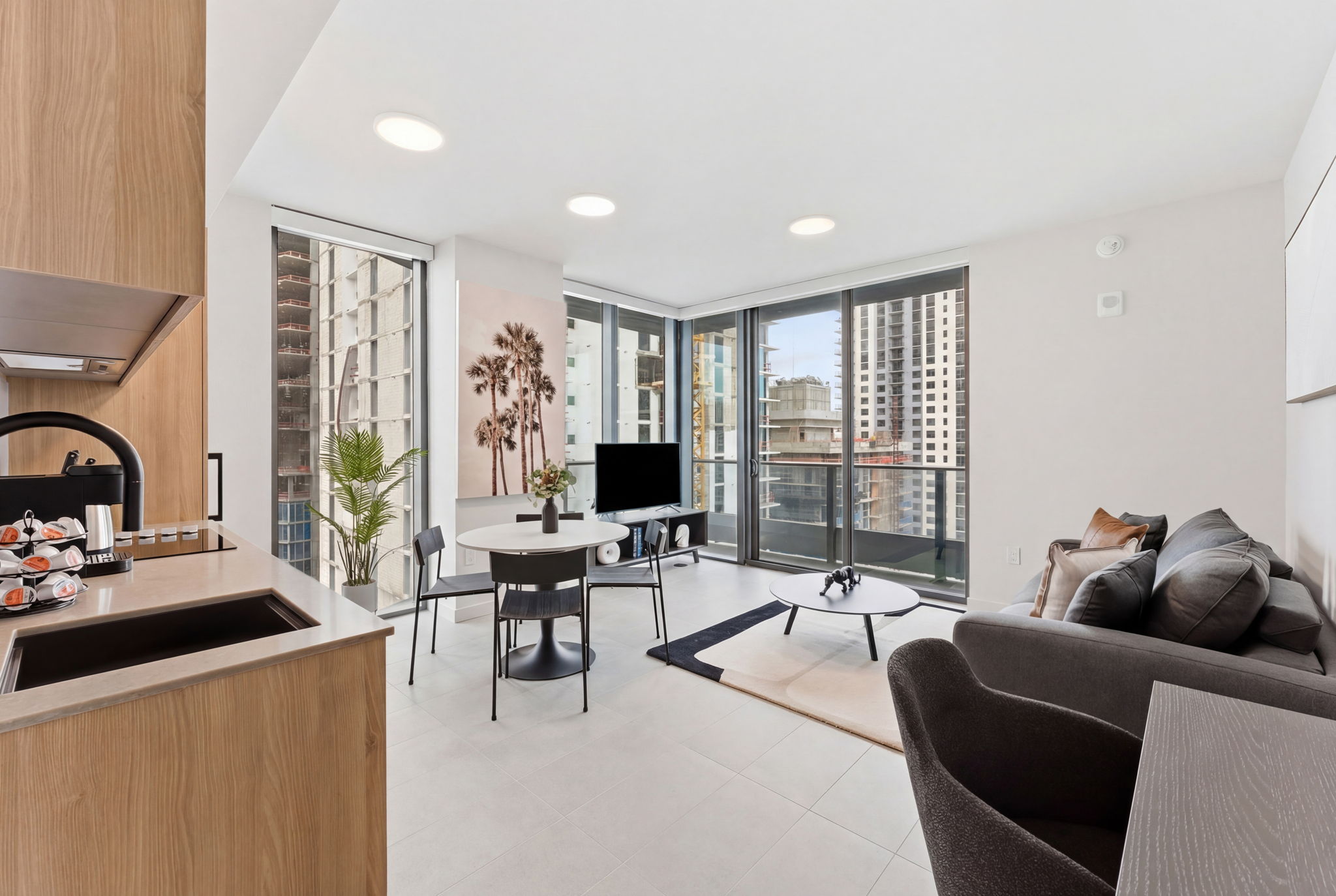 1 bedroom vacation apartment at 501 First Residence - Image 6