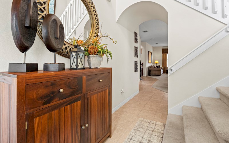 Entrance Hall.jpg