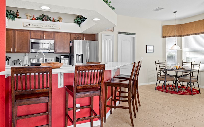 Kitchen with Breakfast Table.jpg