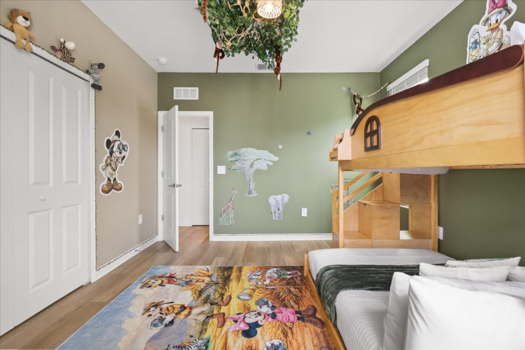 5 bedroom vacation house at Reunion Village - Image 23
