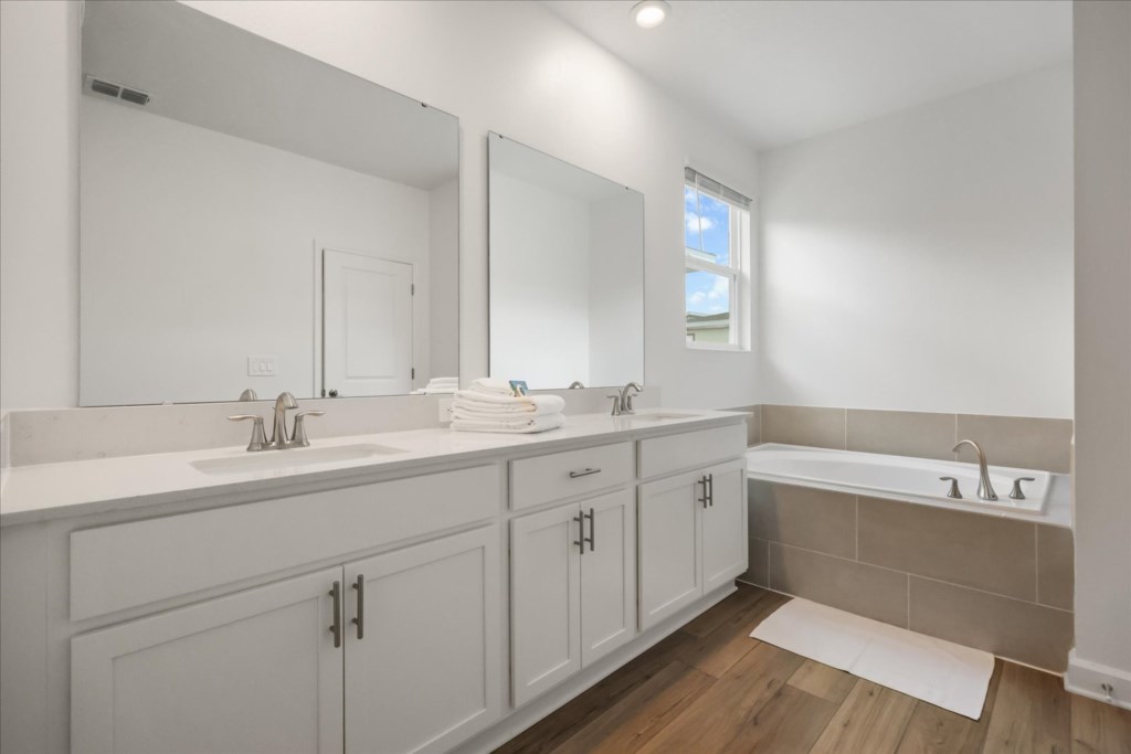 5 bedroom vacation house at Reunion Village - Image 31