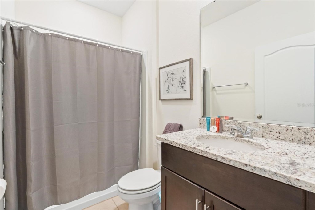 6 bedroom vacation house at Solterra - Image 32