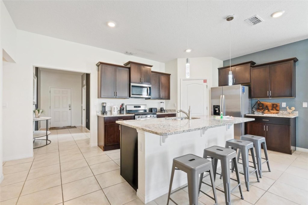 6 bedroom vacation house at Solterra - Image 8