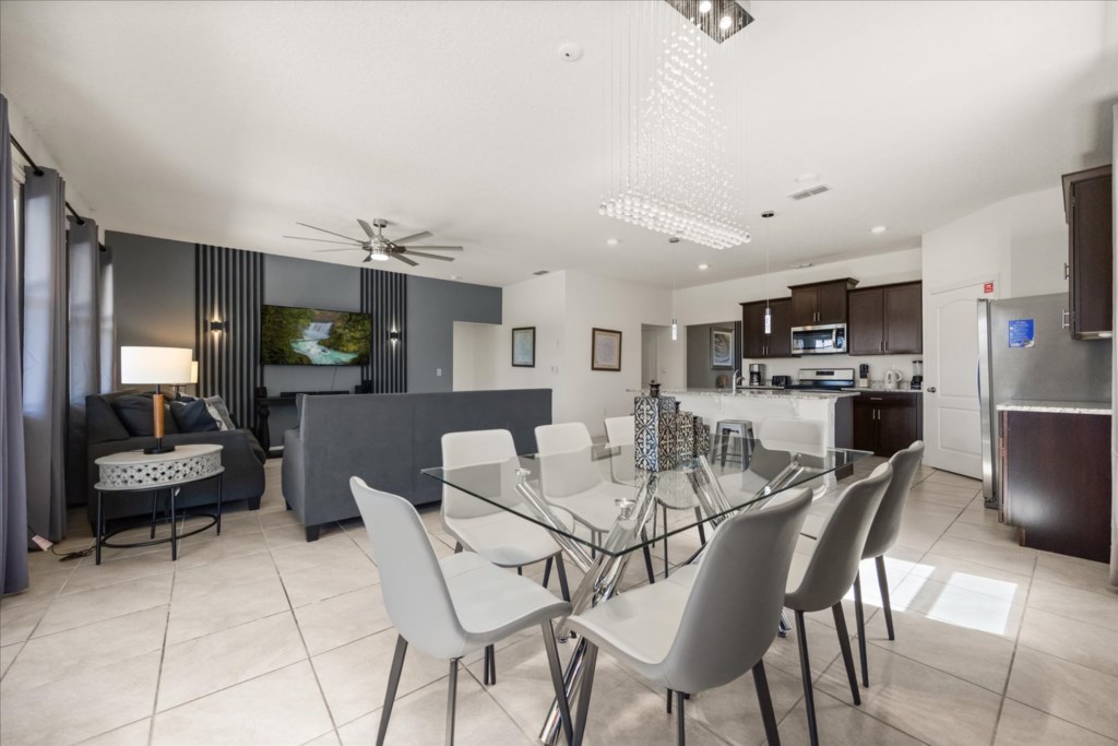 6 bedroom vacation house at Solterra - Image 4