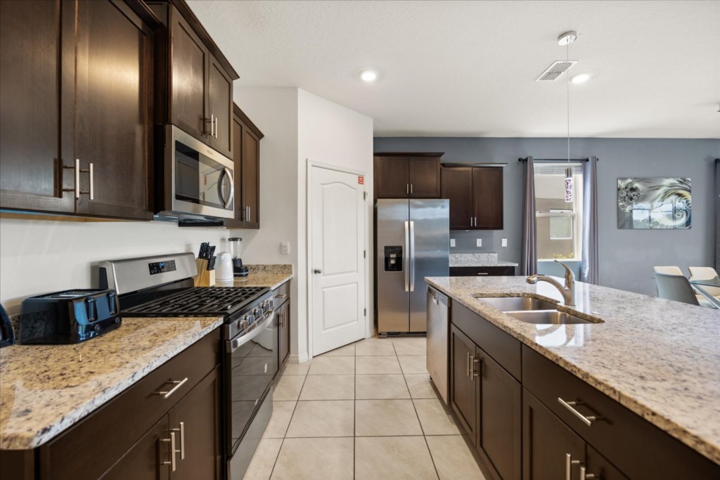 6 bedroom vacation house at Solterra - Image 7