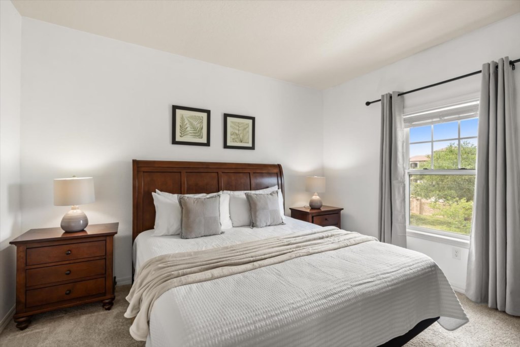 4 bedroom vacation townhouse at West Lucaya - Image 12