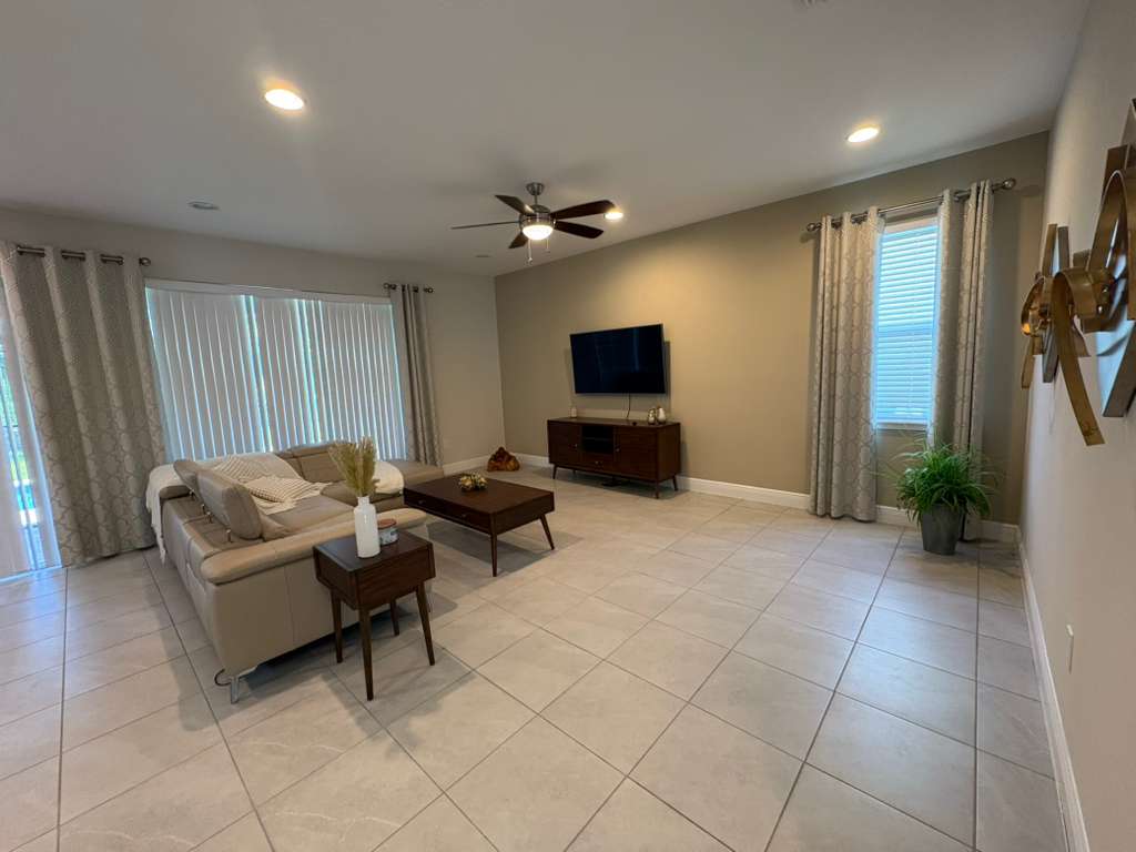 6 bedroom vacation house at Reunion - Image 3