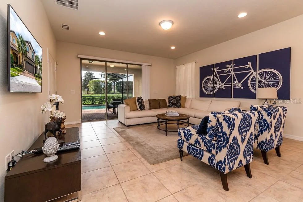 6 bedroom vacation house at Windsor at Westside  - Image 2