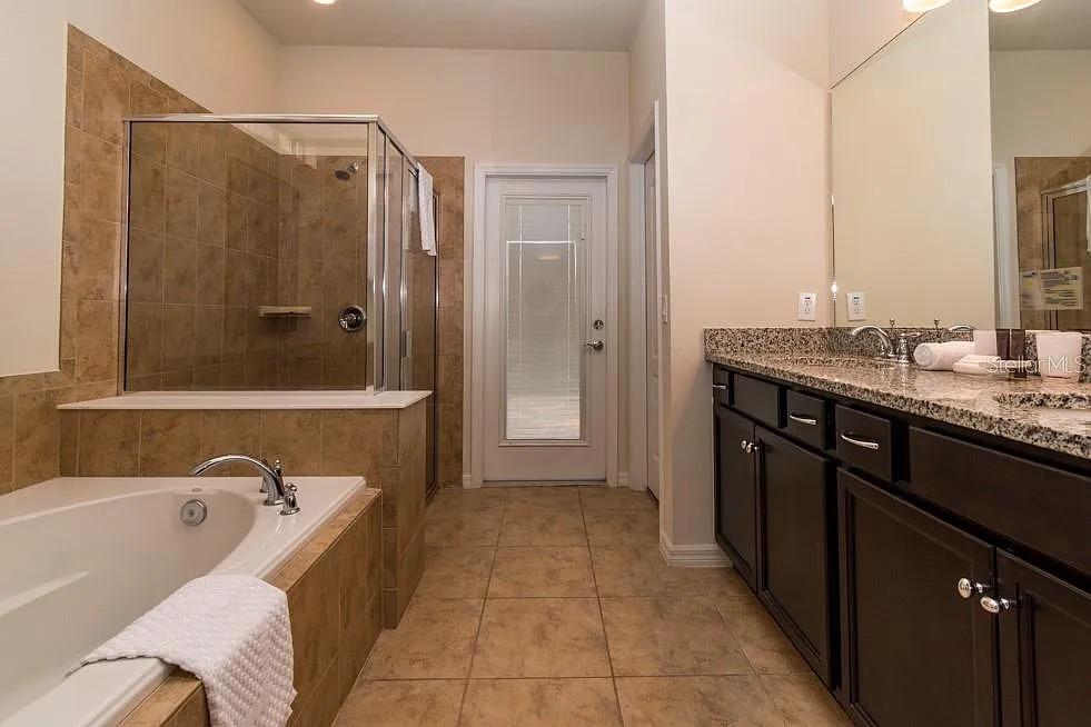 6 bedroom vacation house at Windsor at Westside  - Image 22