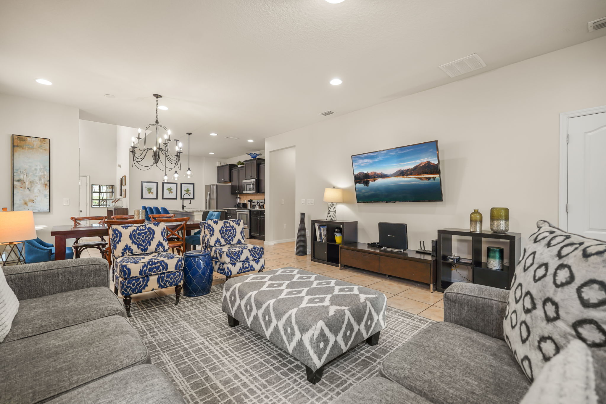 6 bedroom vacation house at Windsor at Westside  - Image 2