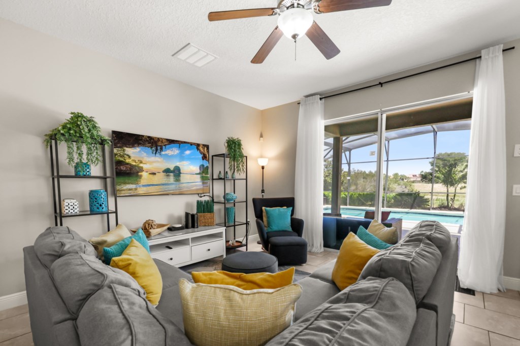 6 bedroom vacation house at Solterra - Image 3