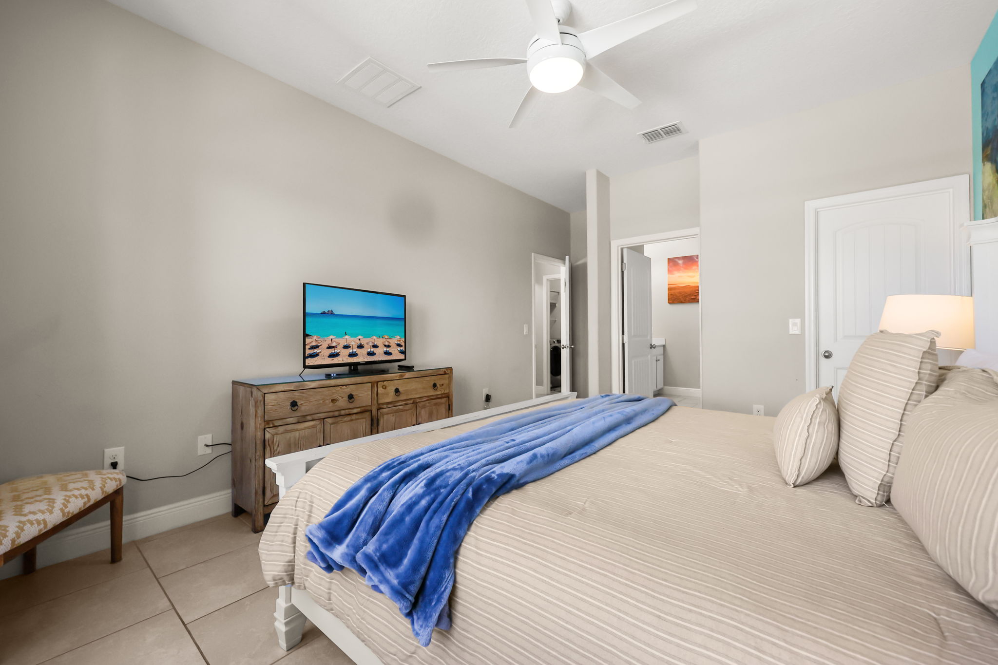 6 bedroom vacation house at Solterra - Image 20