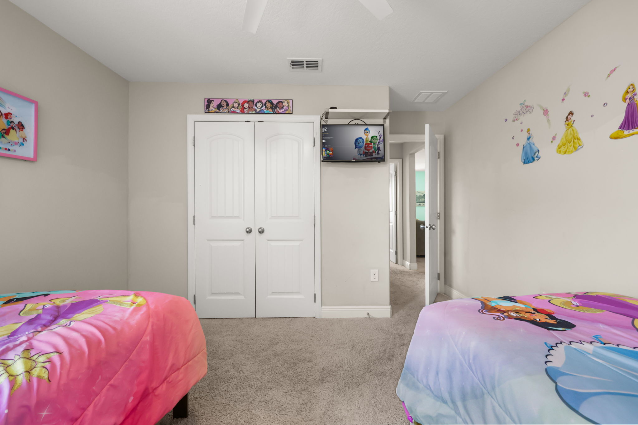 6 bedroom vacation house at Solterra - Image 25