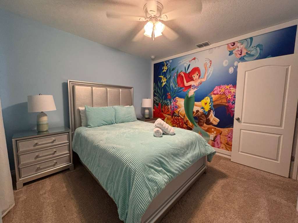 6 bedroom vacation house at Solterra - Image 14