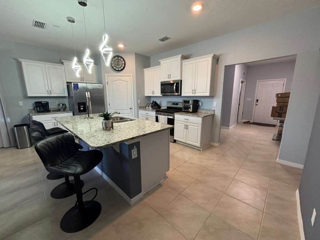 6 bedroom vacation house at Solterra - Image 4