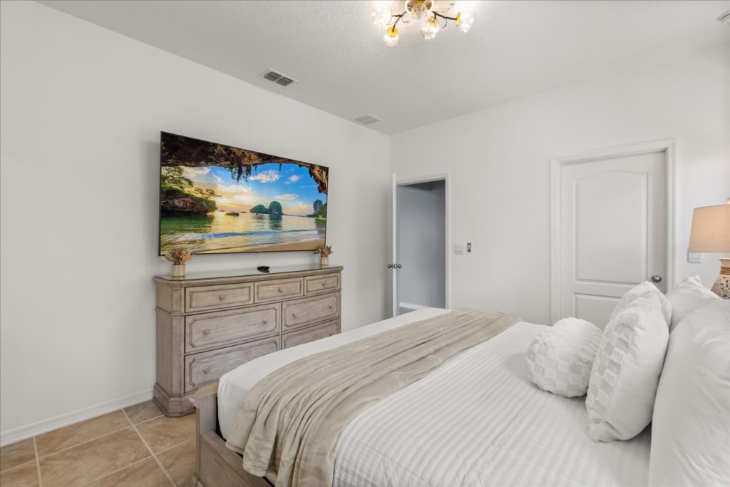 6 bedroom vacation house at Solterra - Image 18