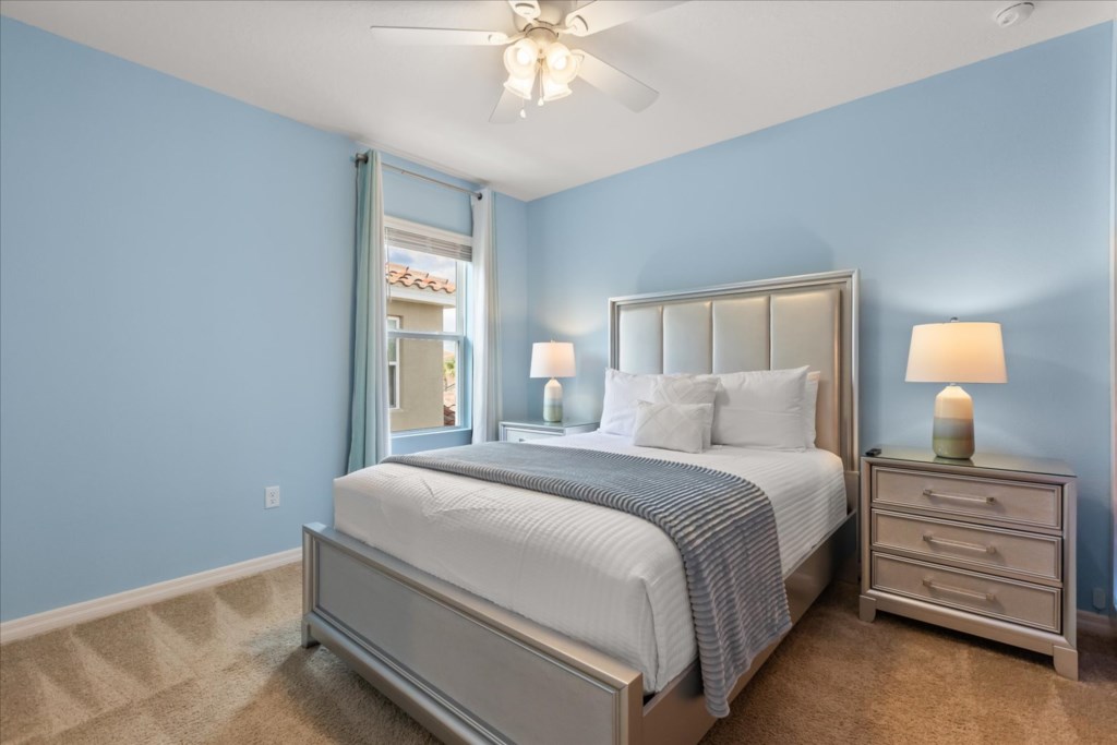 6 bedroom vacation house at Solterra - Image 23