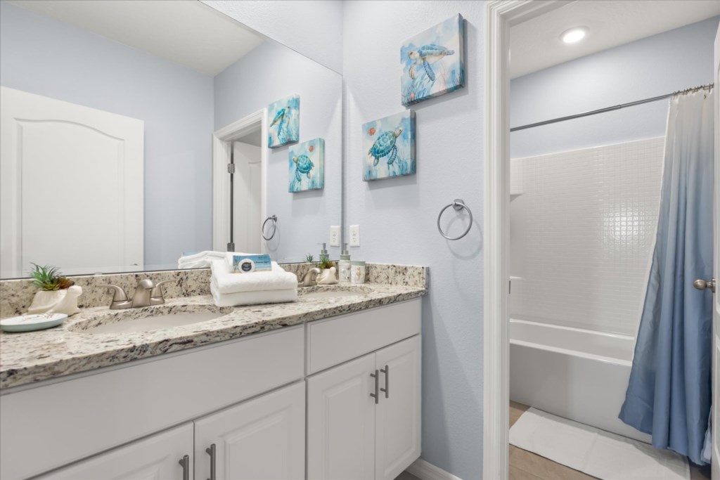 6 bedroom vacation house at Solterra - Image 40