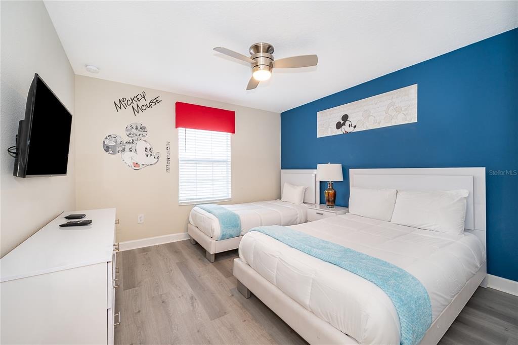 4 bedroom vacation townhouse at Storey Lake - Image 15