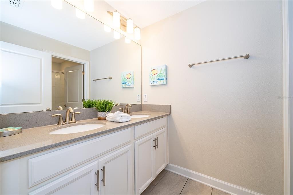 4 bedroom vacation townhouse at Storey Lake - Image 23