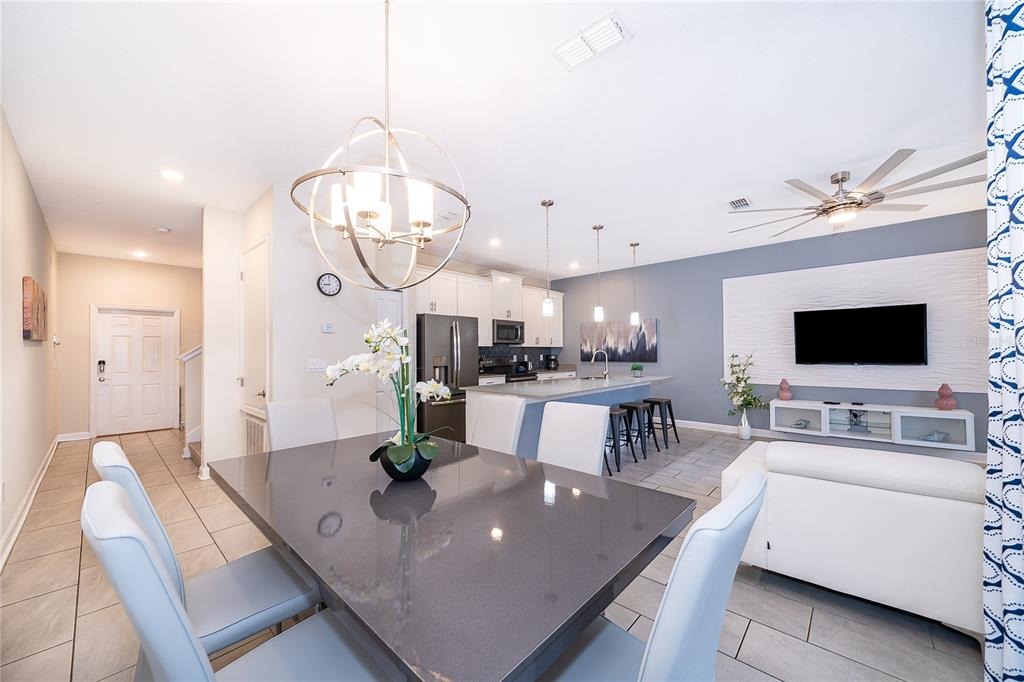 4 bedroom vacation townhouse at Storey Lake - Image 6