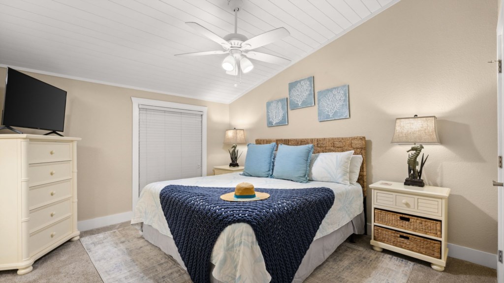 19-custom-PANHANDLE-22400FRONTBEACHRD6-17