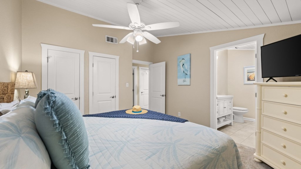 20-custom-PANHANDLE-22400FRONTBEACHRD6-18