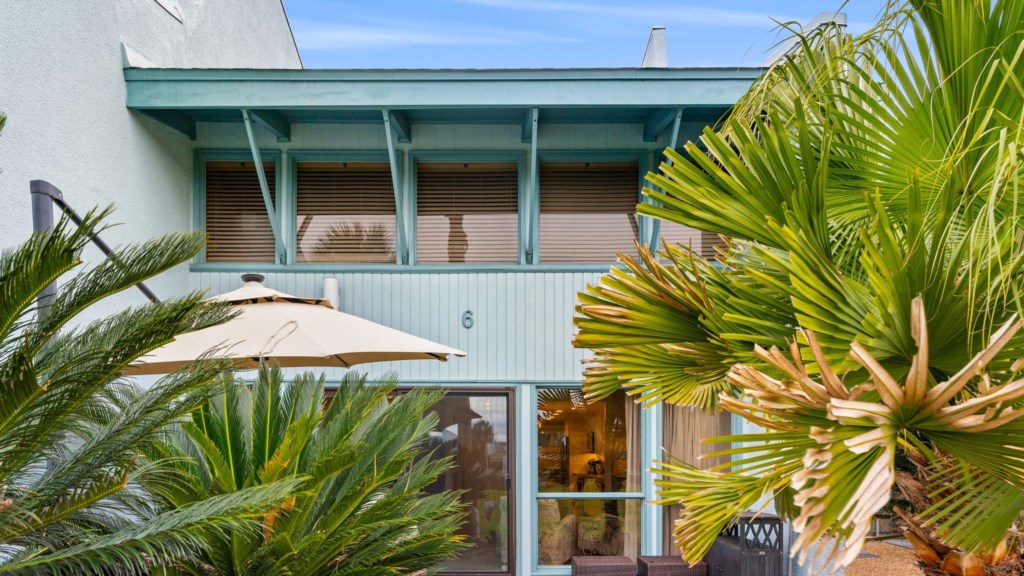 28-custom-PANHANDLE-22400FRONTBEACHRD6-24