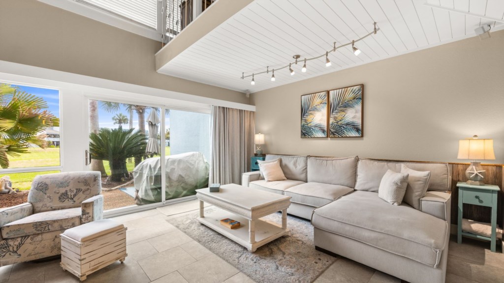 6-custom-PANHANDLE-22400FRONTBEACHRD6-07