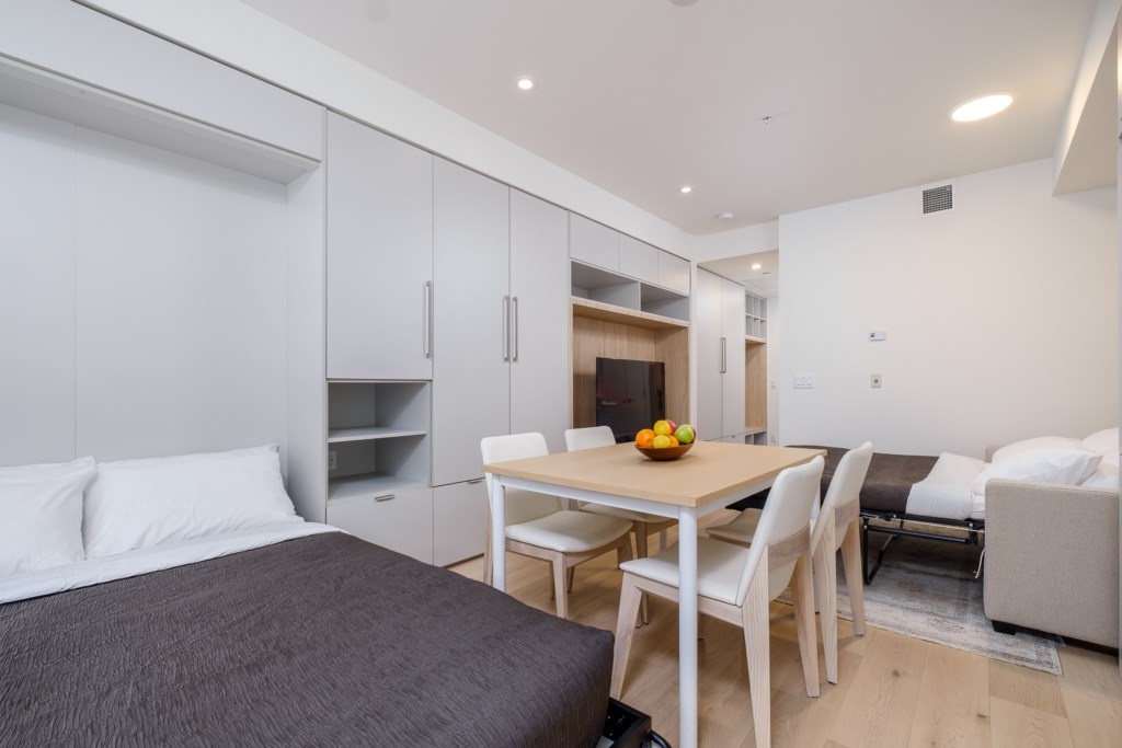 TheCrescentUNIT108-s-2026-lw-002