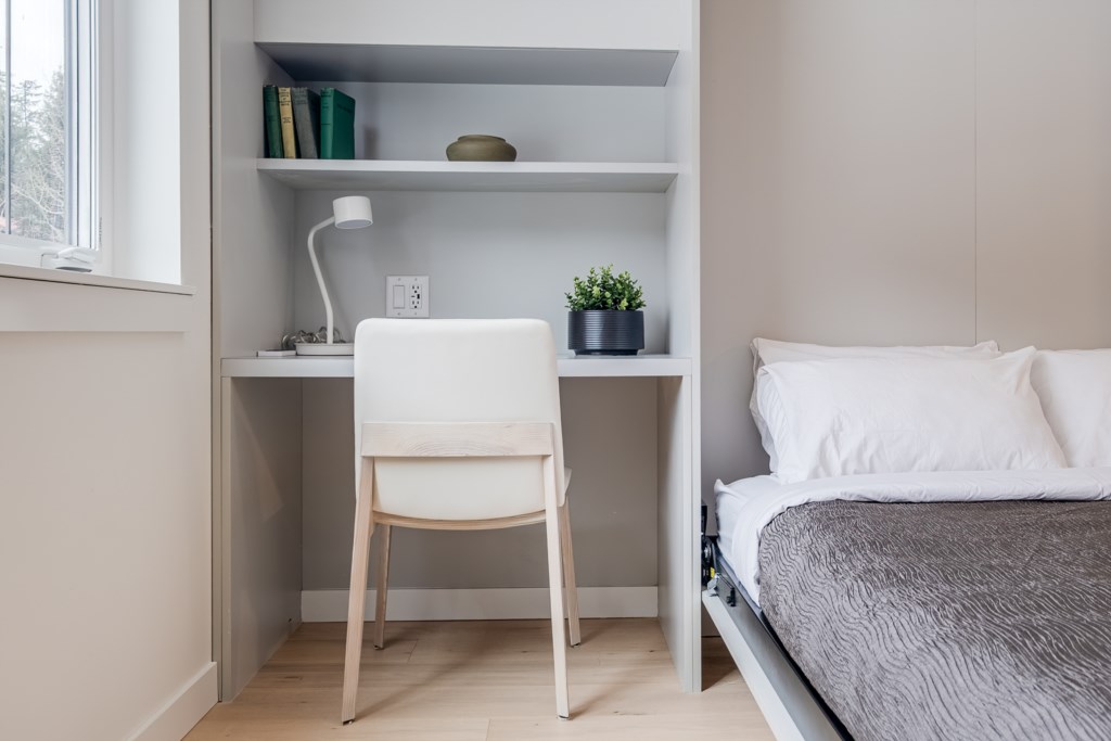 TheCrescentUNIT108-s-2026-lw-006