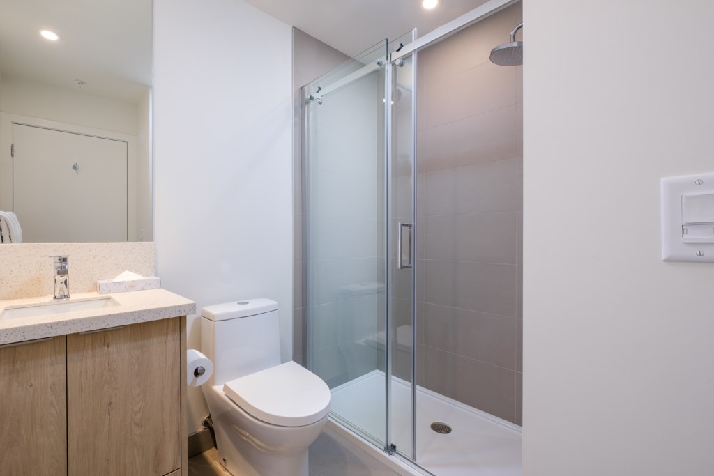 TheCrescentUNIT108-s-2026-lw-032