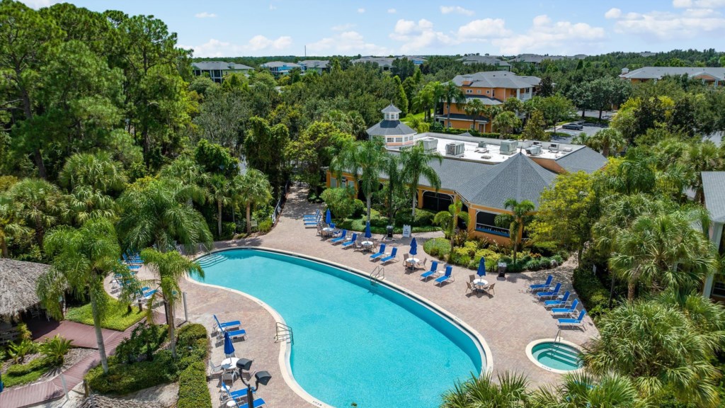 24-WaterfrontPool