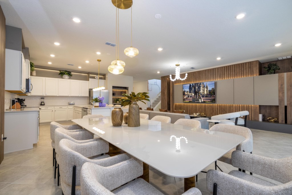 Open Floor Concept Living & Dining w/ Luxury furnishing
