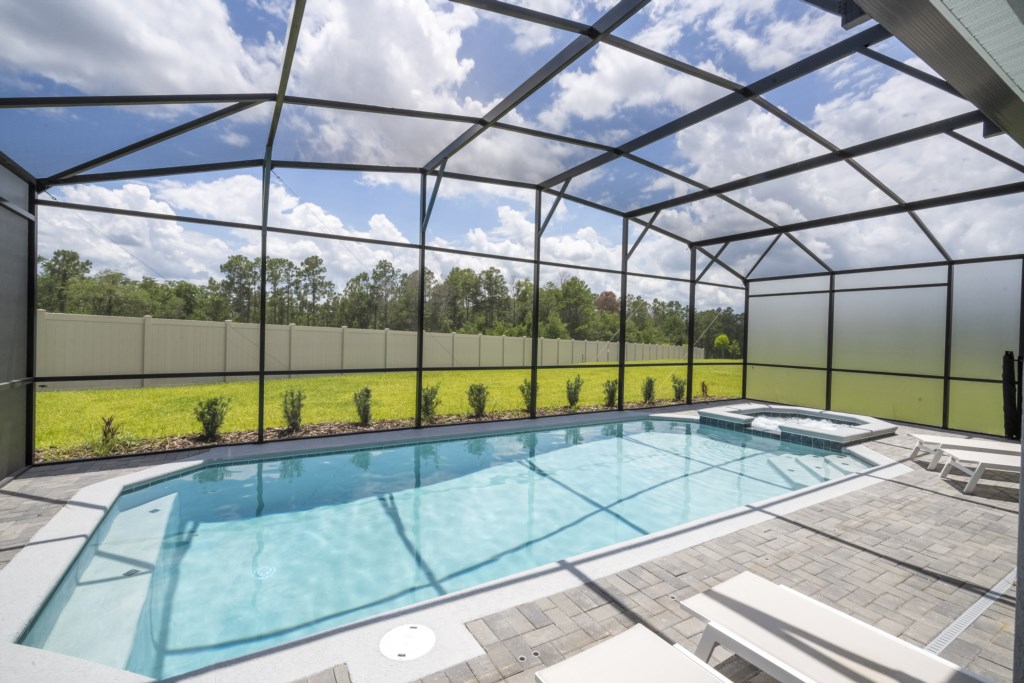 Property private swimming pool w/ spa (pool and spa heat is available for an additional charge)