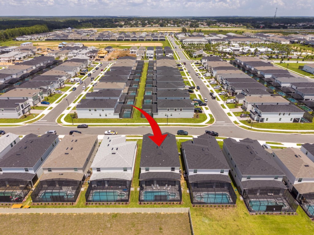 Bird-view of the home