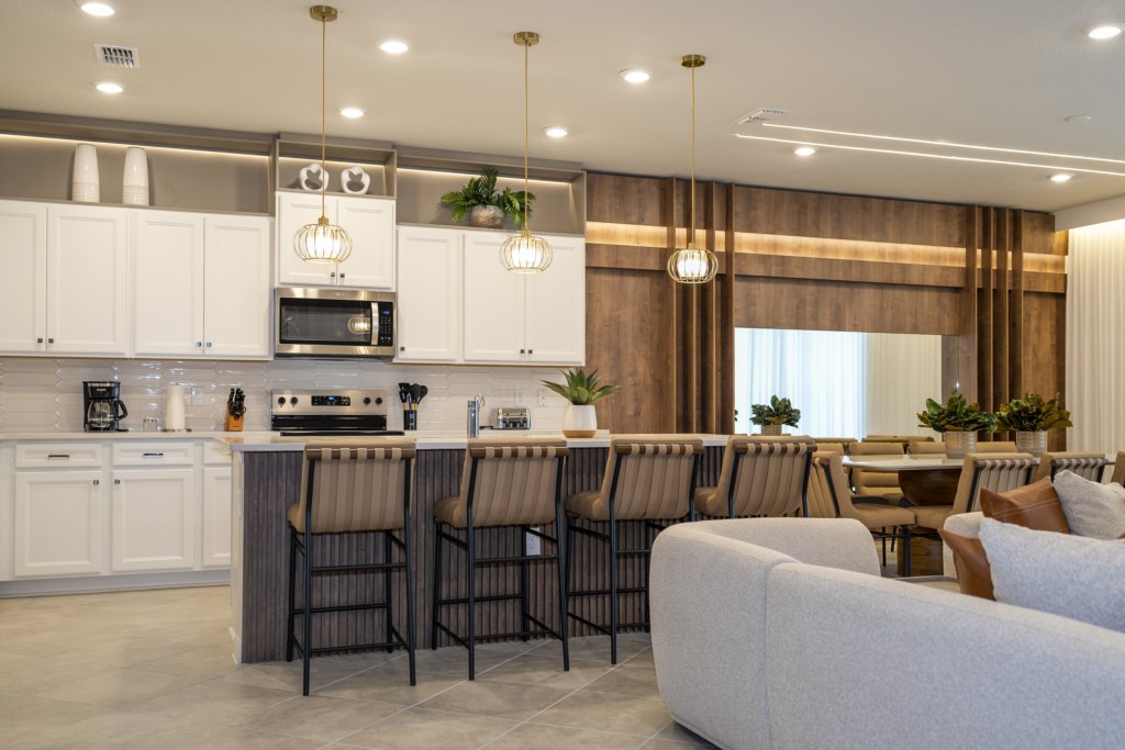 Open floor concept living & dining