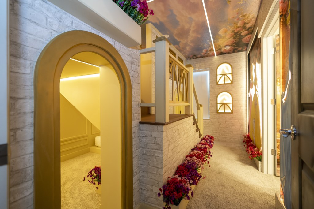 Princess Themed Bedroom w/ Full over Full beds